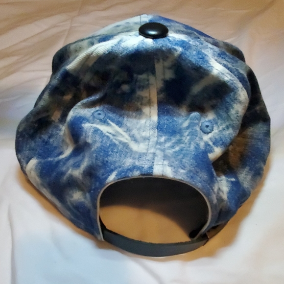 Adjustable baseball cap - Picture 2 of 5